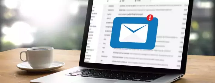Laptop - Email